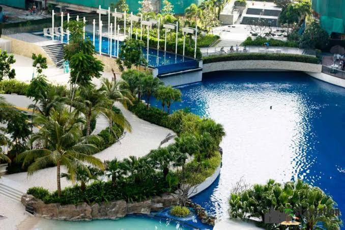 Azure Urban Resort Staycation Manila Exterior foto